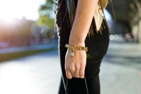 Quel bracelet pour femme est incontournable en 2025/2026 ?