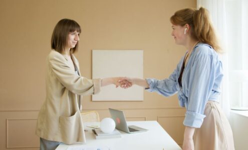 Entrepreneuriat féminin : sécuriser ses revenus grâce à un contrat de location